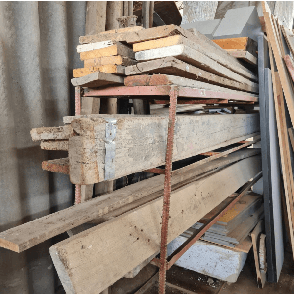 planchones de madera para construcción